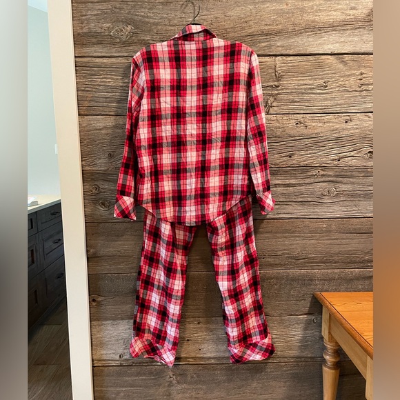 Victoria Secret Plaid Pajamas - Picture 6 of 9